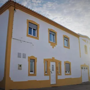 https://local-guesthouse.hotelaalgarve.com